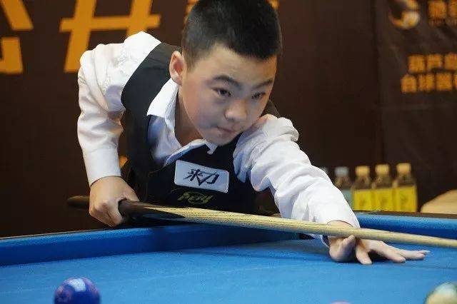 通过以老带 通过以老带