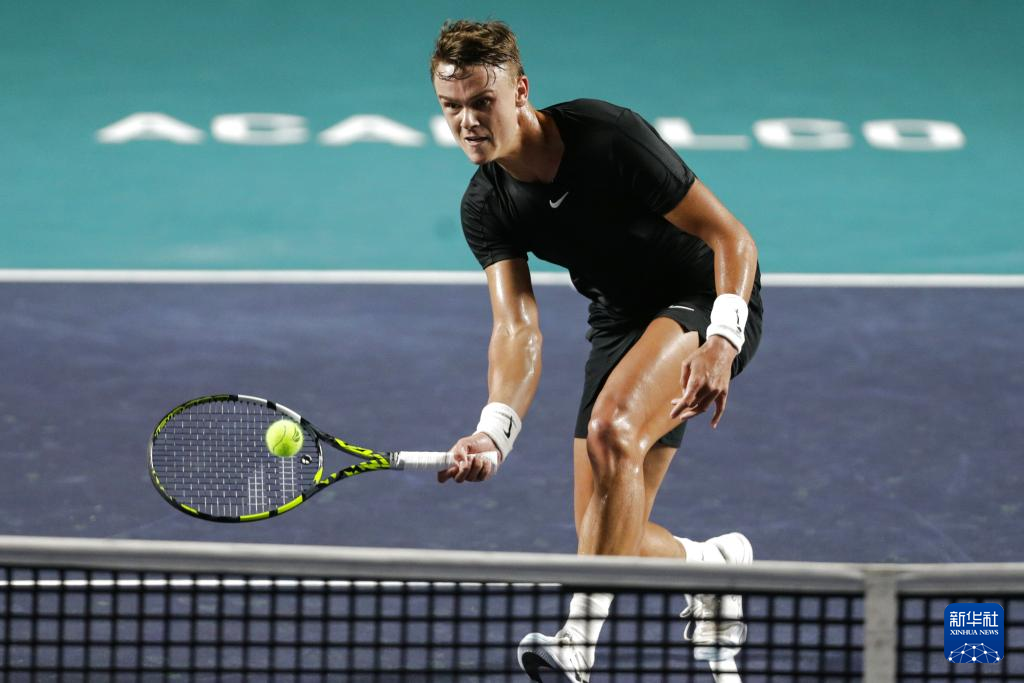 同时象征着 同时象征着