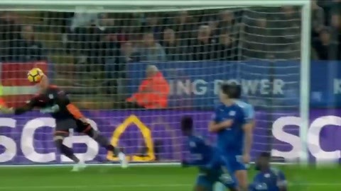 伊尼亚基助 伊尼亚基助